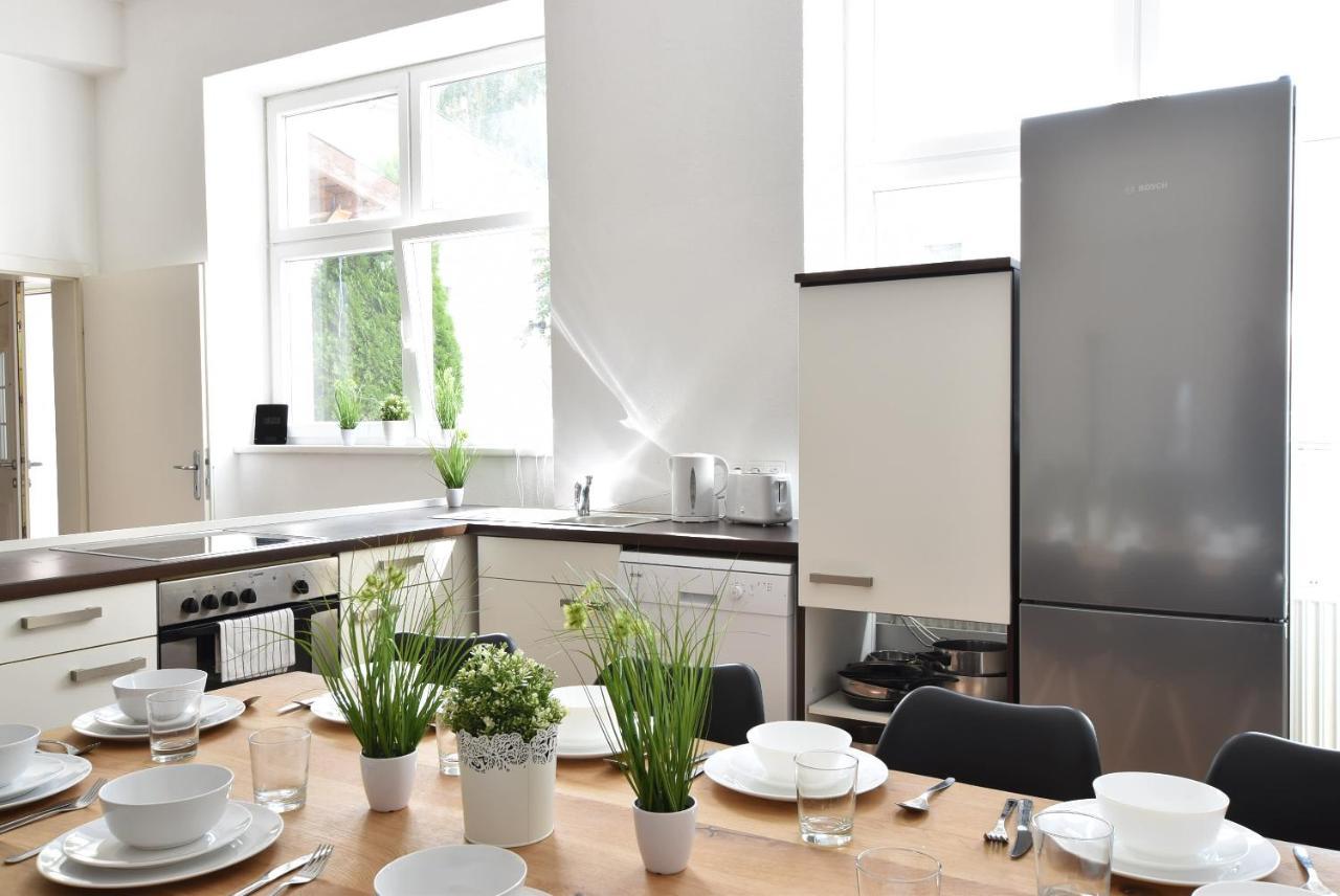 Huge Apartment In Awesome Location With Parking Innsbruck Buitenkant foto
