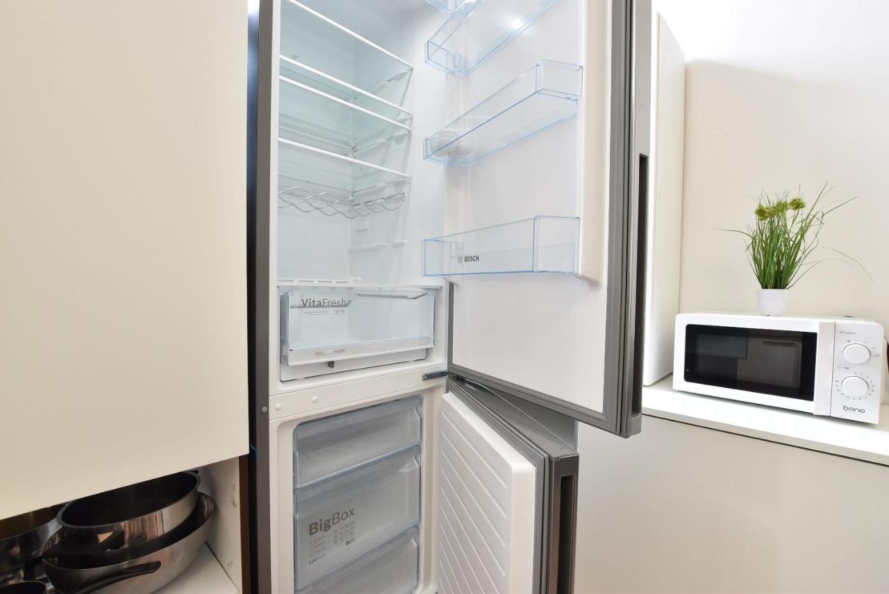 Huge Apartment In Awesome Location With Parking Innsbruck Buitenkant foto