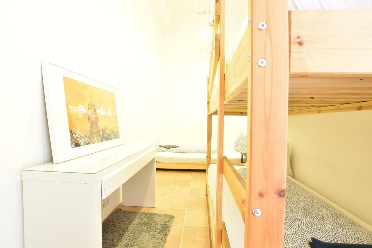 Huge Apartment In Awesome Location With Parking Innsbruck Buitenkant foto