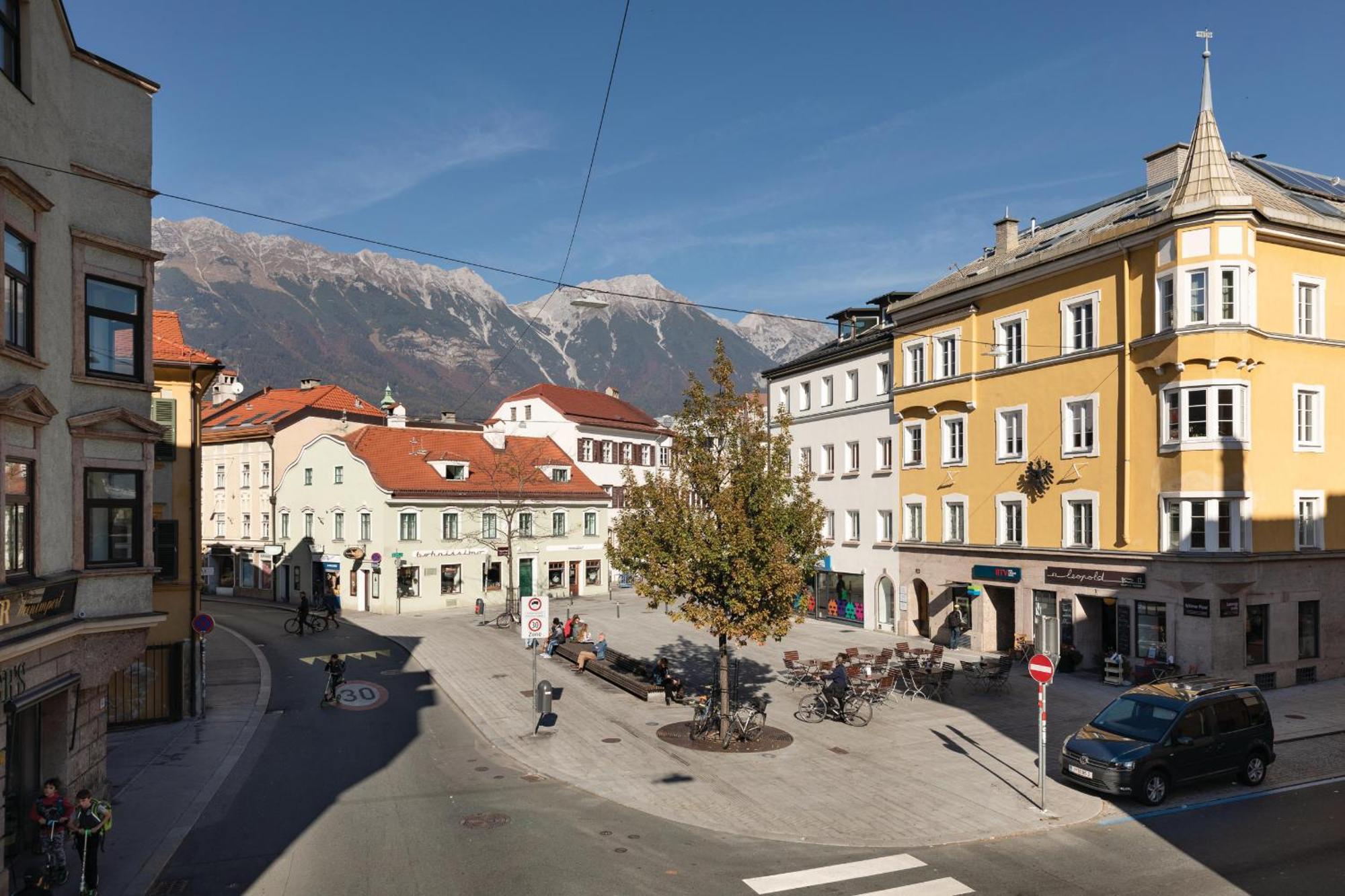 Huge Apartment In Awesome Location With Parking Innsbruck Buitenkant foto